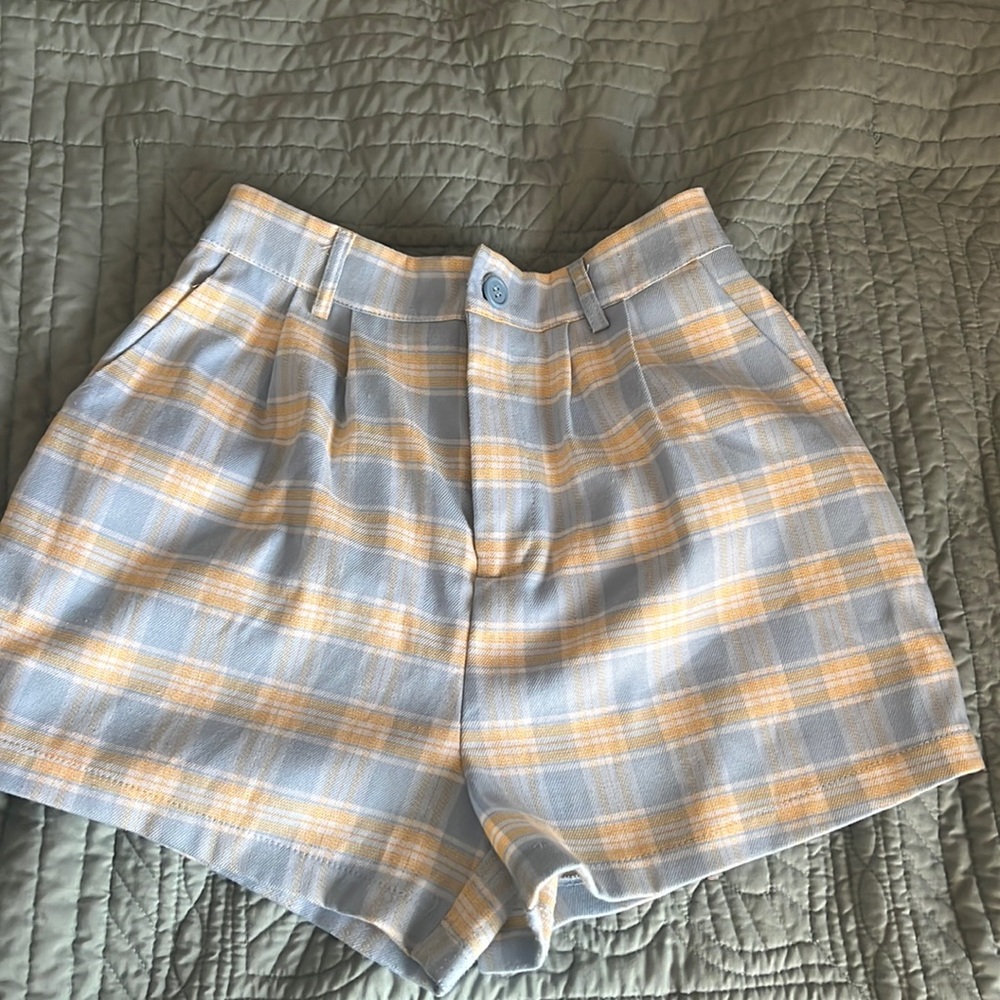 Plaid pastel shorts